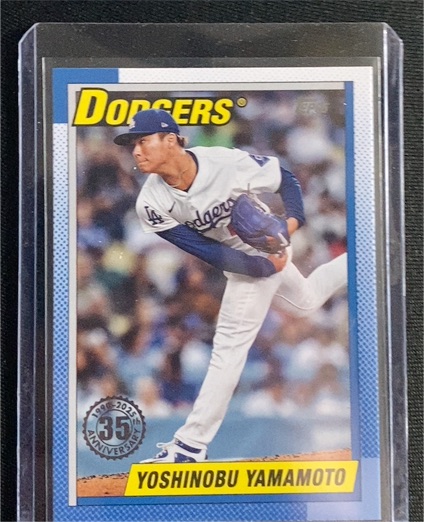 2025 Topps Series 1 #T90-84 Yoshinobu Yamamoto — front