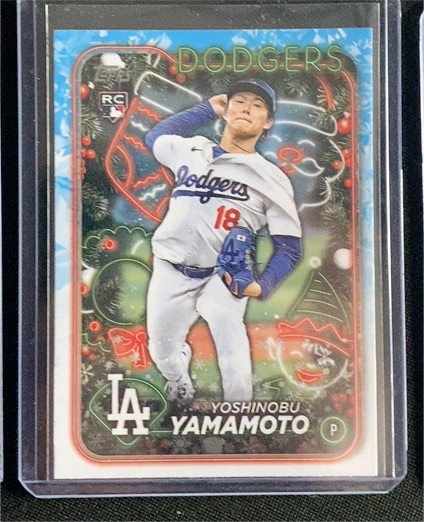 2024 Topps Holiday #H88 Yoshinobu Yamamoto Rookie — front