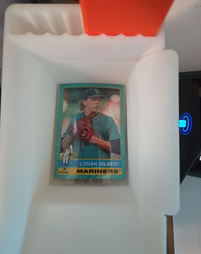 2025 Topps Heritage #492 Logan Gilbert — front