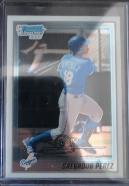 2010 Bowman Chrome #BCP124 Salvador Perez — front