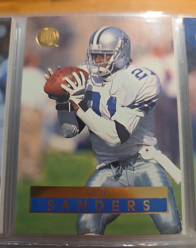 1996 Fleer Ultra #41 Deion Sanders — front