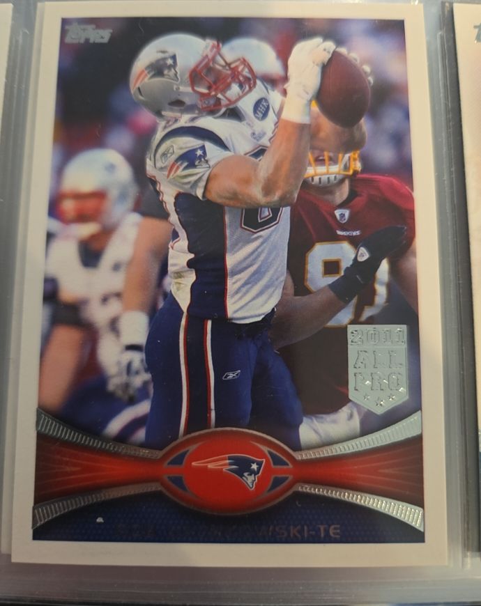 2012 Topps #70 Rob Gronkowski — front