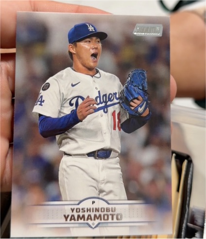 2025 Topps Stadium Club #184 Yoshinobu Yamamoto — front