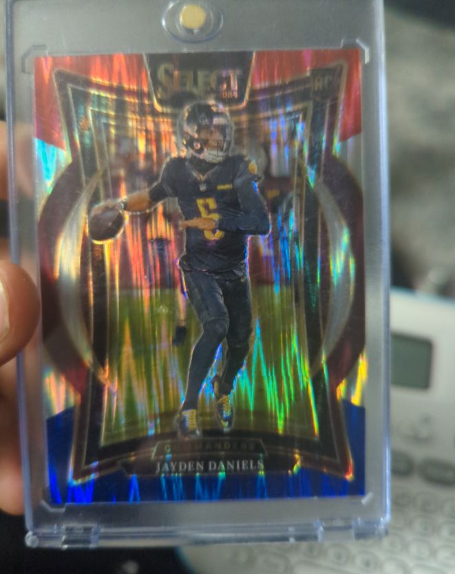 2024 Panini Select #26 Jayden Daniels Concourse Red & Blue Shock Prizm Rookie Card — front