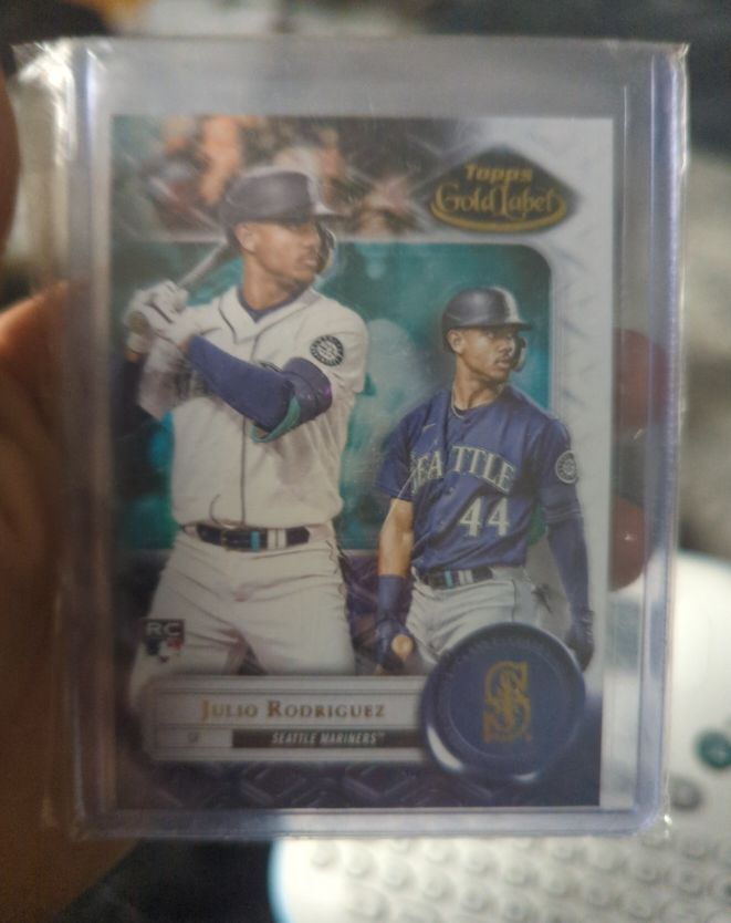 2022 Topps Gold Label #4 Julio Rodriguez — front