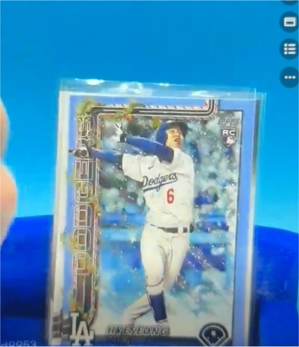 2025 Topps Holiday #H174 Hyeseong Kim — front