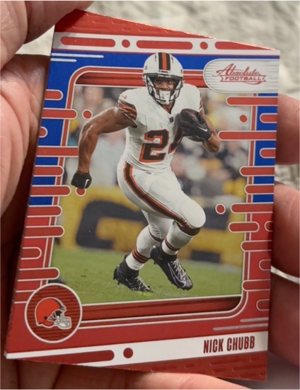 2024 Panini Absolute #23 Nick Chubb — front