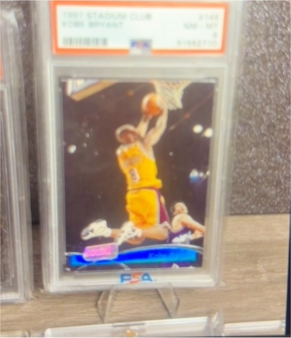 1997 Stadium Club #145 Kobe Bryant — front