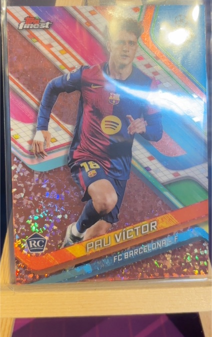 2024-25 Topps Finest UEFA #87 Pau Victor — front