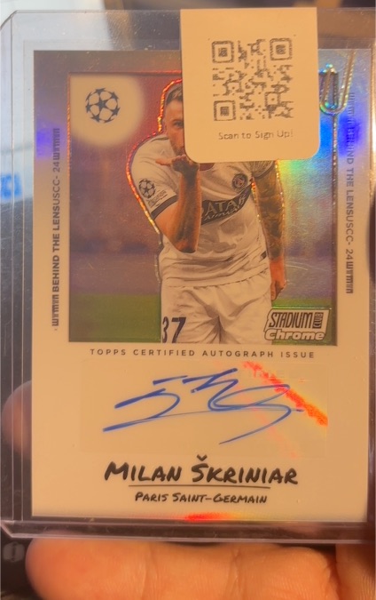 2023-24 Topps Stadium Club Chrome #BTLA-MS Milan Škriniar Behind the Lens Auto — front