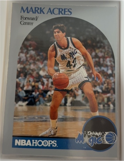 1990 NBA Hoops #213 Mark Acres — front
