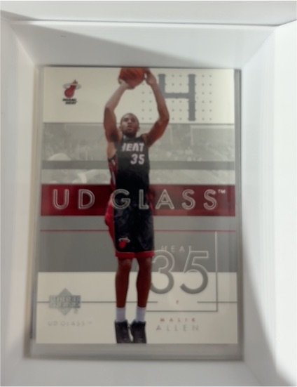 2002-03 Upper Deck UD Glass #35 Malik Allen — front