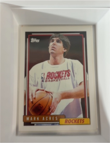 1992-93 Topps #380 Mark Acres — front