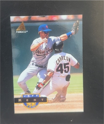 1994 Pinnacle #122 Jeff Kent — front