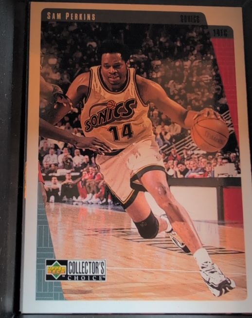 1997-98 Upper Deck Collector's Choice #135 Sam Perkins — front