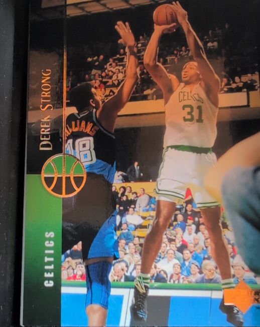 1994-95 Upper Deck #347 Derek Strong — front