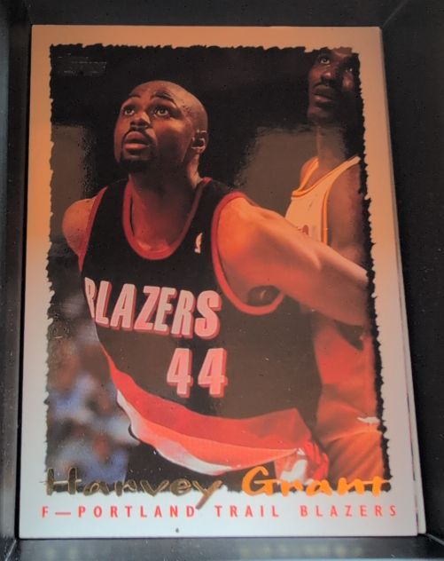 1994-95 Topps #113 Harvey Grant — front
