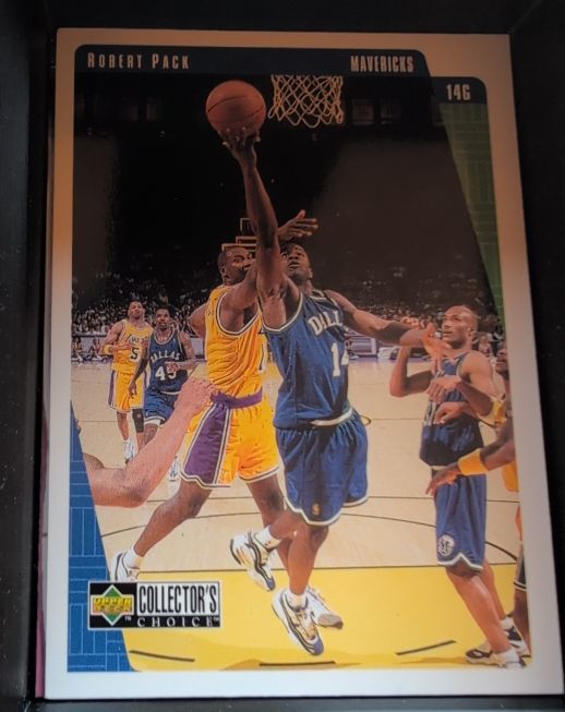1997-98 Upper Deck Collector's Choice #28 Robert Pack — front