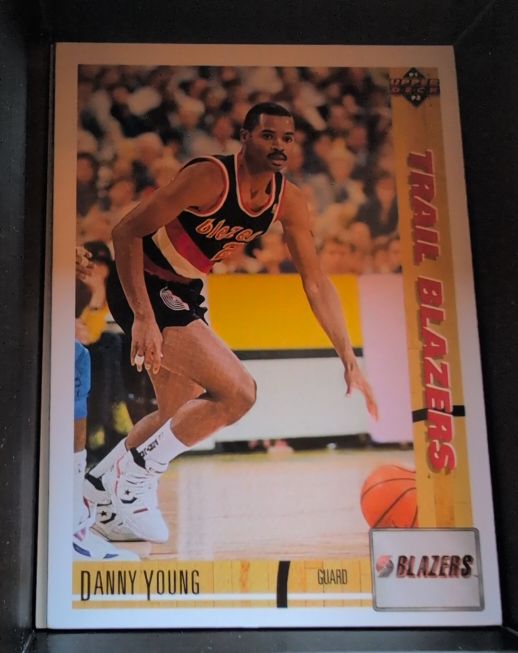1991-92 Upper Deck #41 Danny Young — front