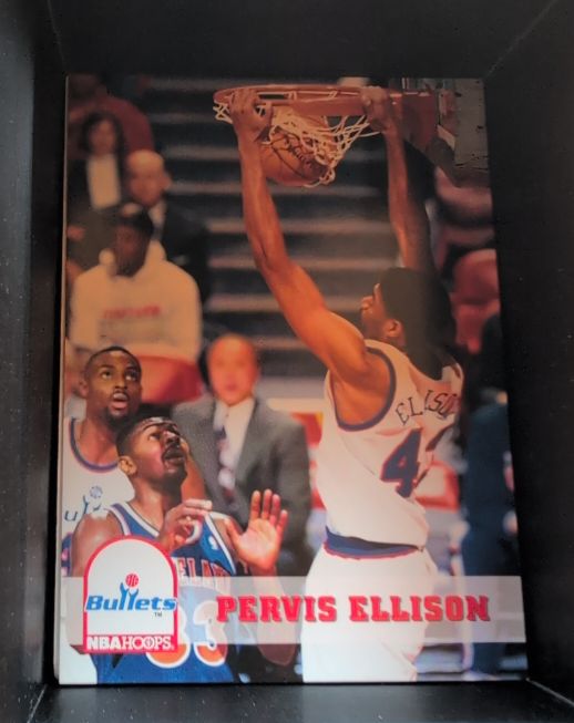 1993-94 NBA Hoops #222 Pervis Ellison — front