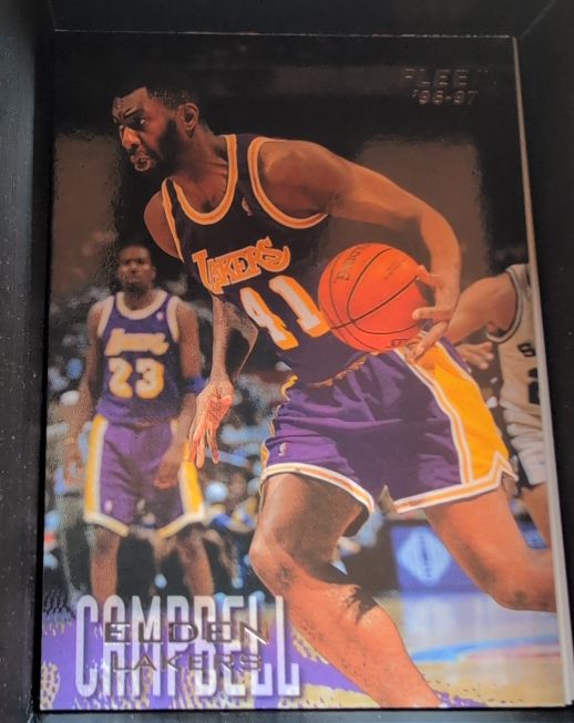 1996-97 Fleer #52 Elden Campbell — front