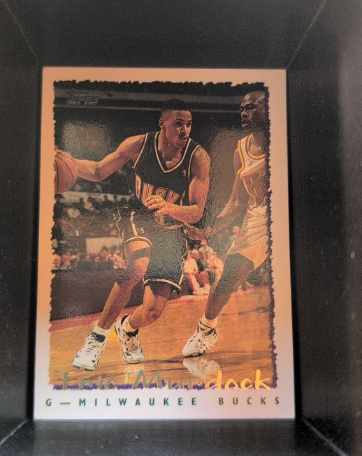 1994-95 Topps #72 Eric Murdock — front
