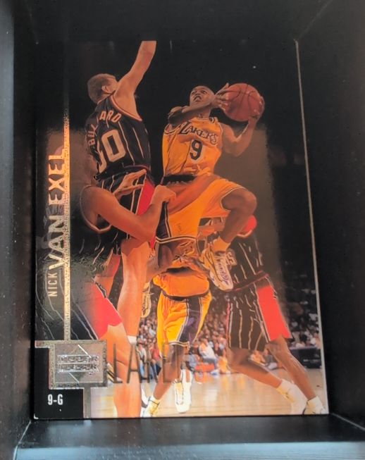 1997 Upper Deck #9-G Nick Van Exel — front