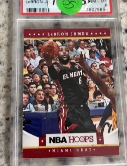 2012 Panini NBA Hoops #156 LeBron James — front