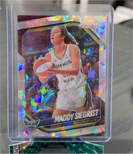 2025 Panini Prizm WNBA #50 Maddy Siegrist — front
