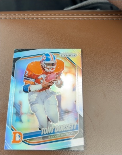2025 Panini Prizm #260 Tony Dorsett — front