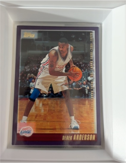 2000 Topps #52 Derek Anderson — front
