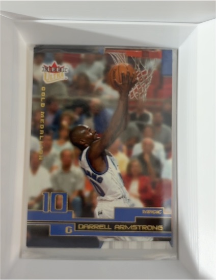 2000 Fleer Ultra Gold Medallion #13G Darrell Armstrong — front