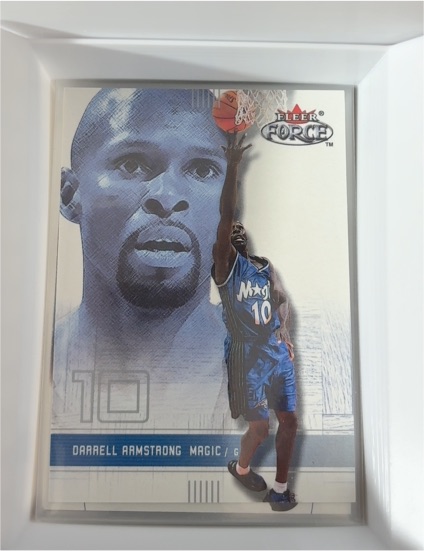 2001-02 Fleer Force #158 Darrell Armstrong — front