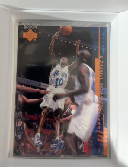 2000-01 Upper Deck #121 Darrell Armstrong — front