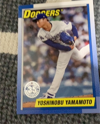 2025 Topps Series 1 1990 Topps #T90-84 Yoshinobu Yamamoto — front