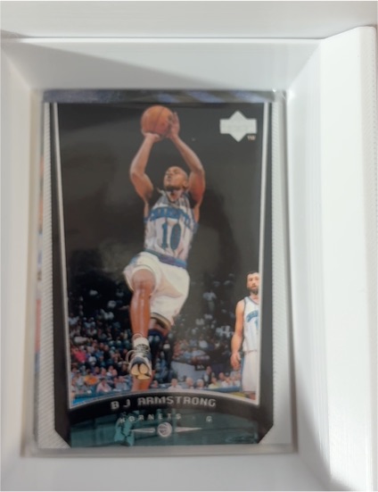 1998-99 Upper Deck #13 B.J. Armstrong — front