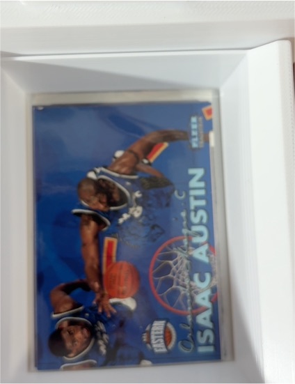 1999-00 Fleer Tradition #92 Isaac Austin Orlando Magic — front