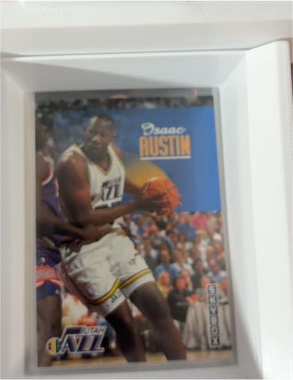 1992-93 SkyBox #402 Isaac Austin — front