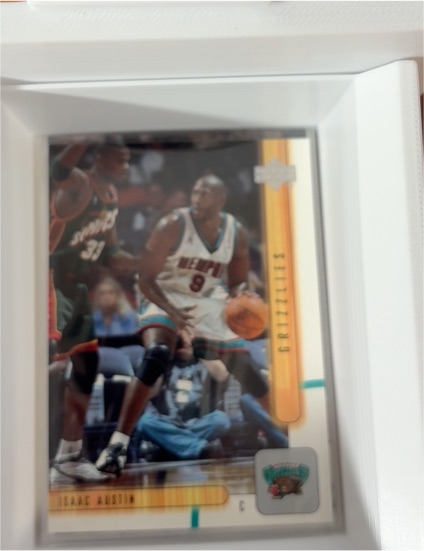 2001-02 Upper Deck #309 Isaac Austin — front