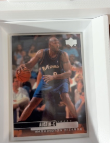 1999-00 Upper Deck #312 Isaac Austin — front