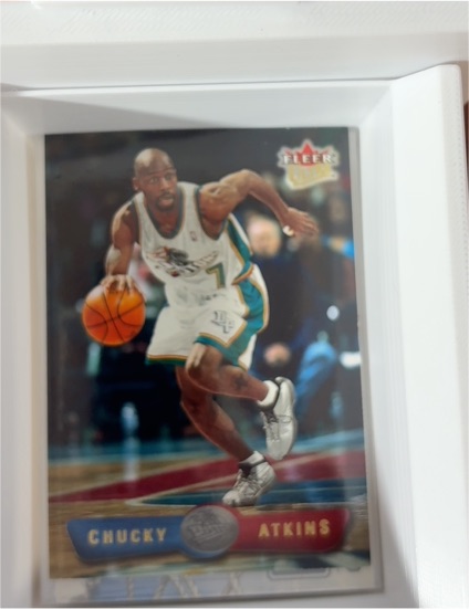 1999 Fleer #139 Chucky Atkins — front