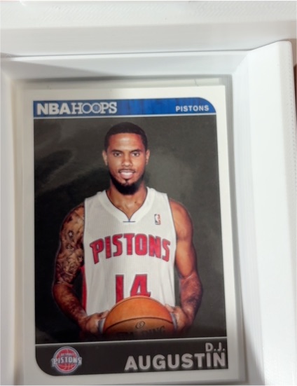 2014-15 Panini NBA Hoops #55 D.J. Augustin — front