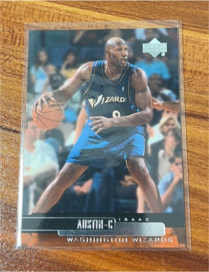 1999-00 Upper Deck #312 Isaac Austin — front