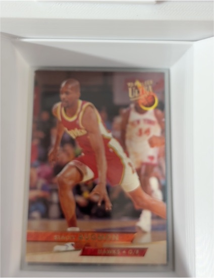 1993-94 Fleer Ultra #10 Dominique Wilkins — front