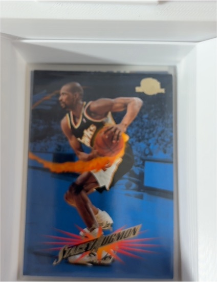 1995 Skybox #1 Stacey Augmon — front