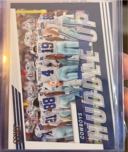 2022 Score #HU-DAL Dallas Cowboys Huddle Up — front