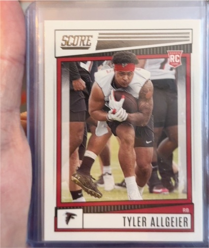 2022 Panini Score #335 Tyler Allgeier — front