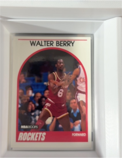1989-90 NBA Hoops #44 Walter Berry — front