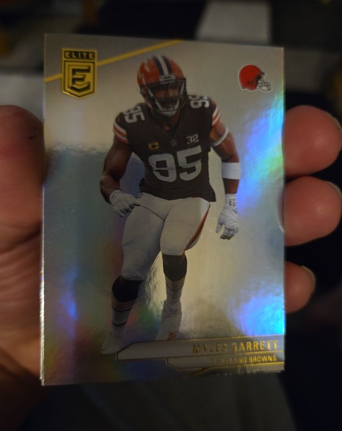 2024 Panini Donruss Elite #82 Myles Garrett — front