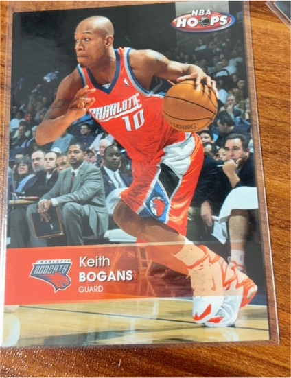 2004-05 Hoops #19 Keith Bogans — front